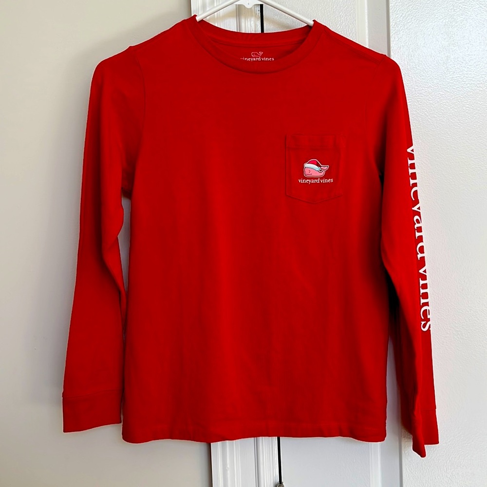 Long sleeve boys size small (8-10) Vineyard vines holiday shirt